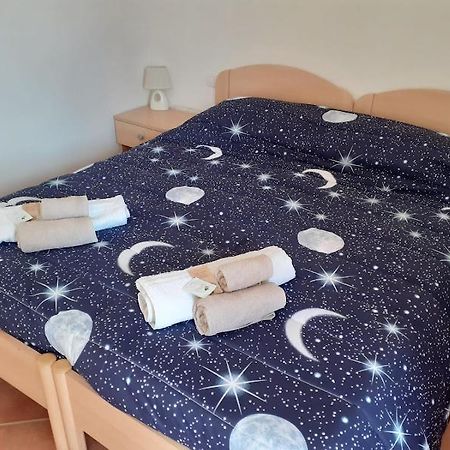 Hotel Bena E Traes Laerru Kültér fotó