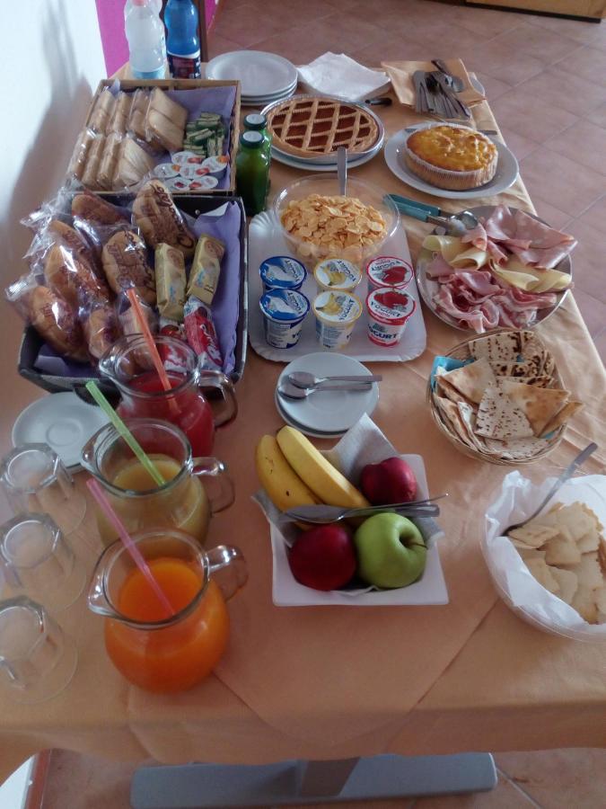 Hotel Bena E Traes Laerru Kültér fotó