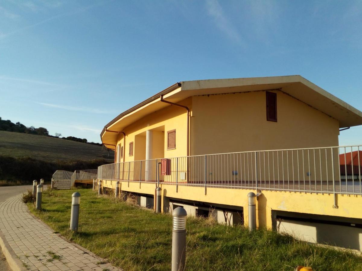Hotel Bena E Traes Laerru Kültér fotó