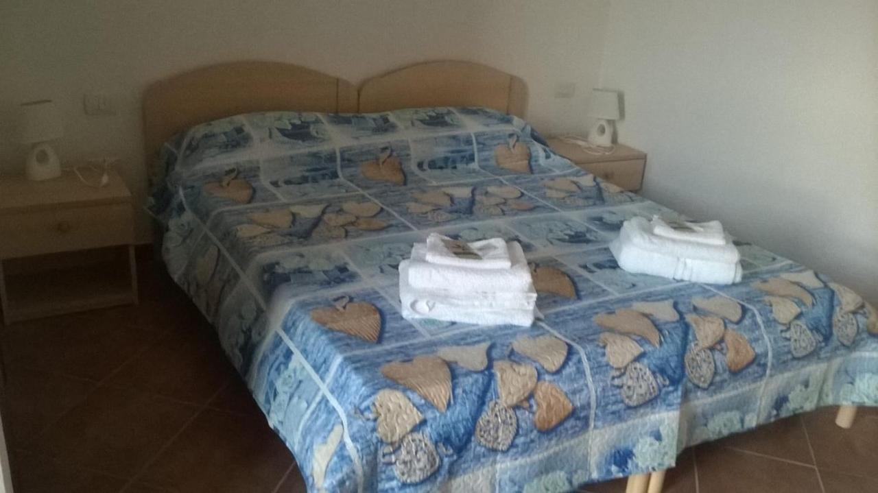Hotel Bena E Traes Laerru Kültér fotó