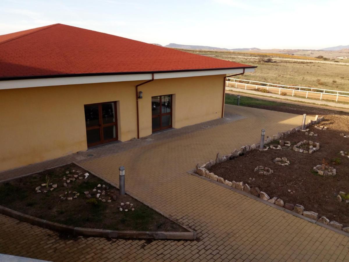 Hotel Bena E Traes Laerru Kültér fotó