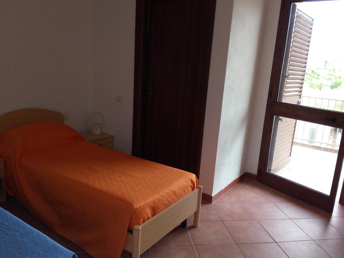 Hotel Bena E Traes Laerru Kültér fotó