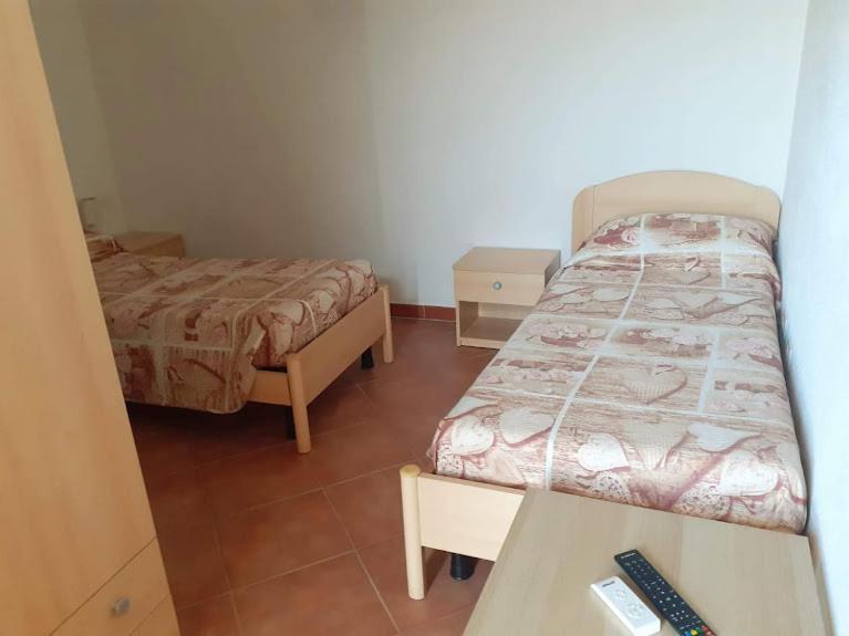 Hotel Bena E Traes Laerru Kültér fotó