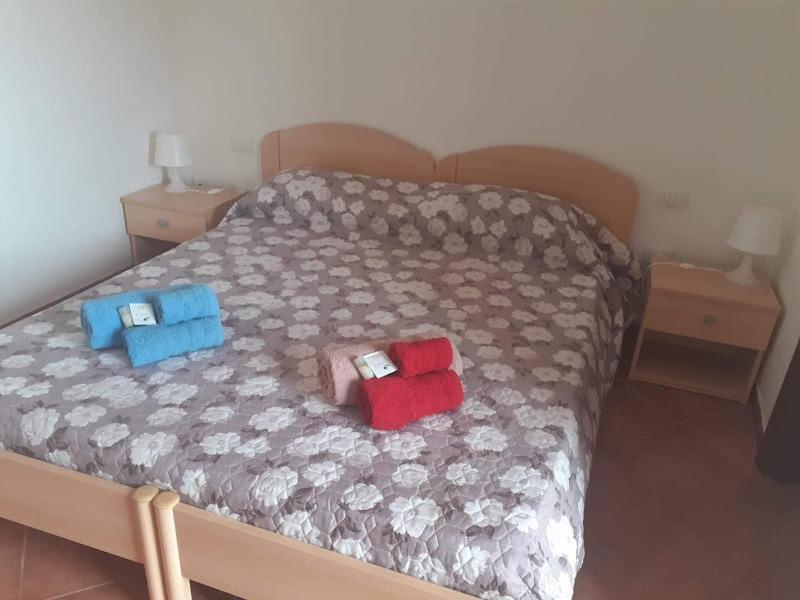 Hotel Bena E Traes Laerru Kültér fotó